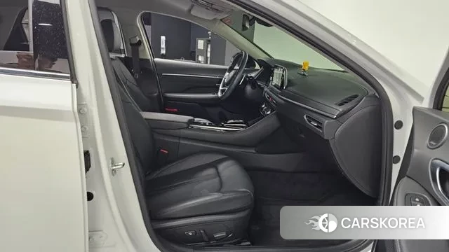 Hyundai Sonata (DN8) 2022 Белый из Кореи, фото 2