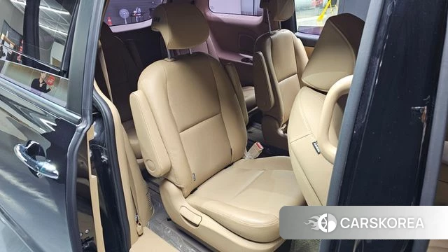 Kia The New Carnival 2018 Черный из Кореи, фото 2