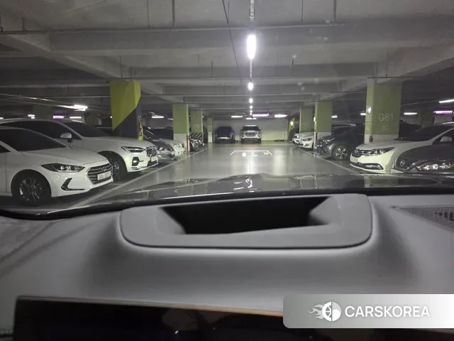 BMW X7 (G07) 2024 Черный из Кореи, фото 2