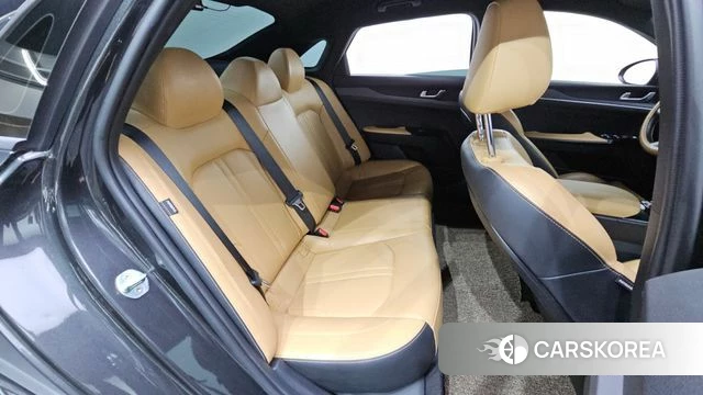 Kia K5 3rd generation 2020 Серый из Кореи, фото 2