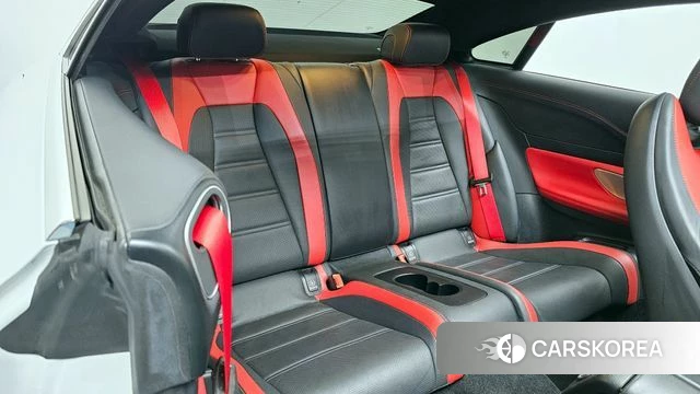 Mercedes-Benz E-Class W213 2022 Белый из Кореи, фото 2