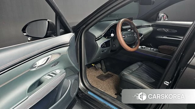 Genesis GV70 2024 Серый из Кореи, фото 2