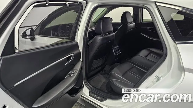 Hyundai Sonata Hybrid (DN8) 2021 Белый из Кореи, фото 2