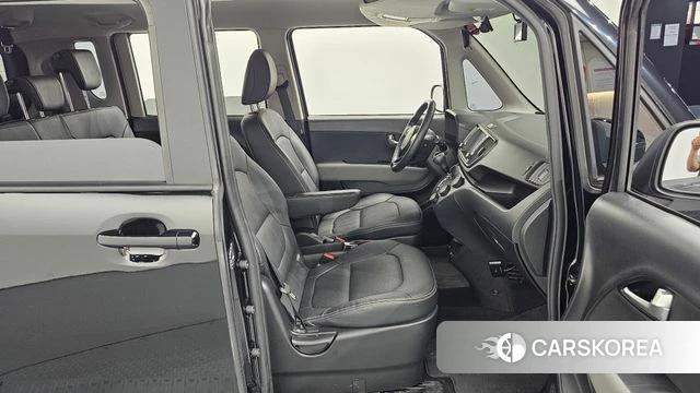 Kia The New Kia Ray 2023 Черный из Кореи, фото 2