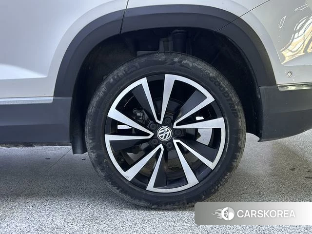 Volkswagen Tuyue 2020 Белый из Китая, фото 2