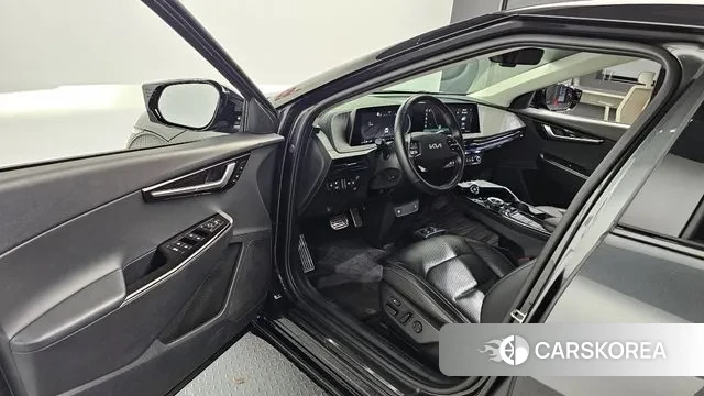 Kia EV6 2021 Серый из Кореи, фото 2