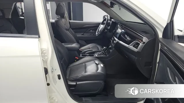 Ssangyong Beautiful Korando 2019 Белый из Кореи, фото 2