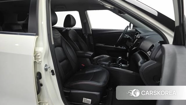 Ssangyong Tivoli Air 2019 Белый из Кореи, фото 2