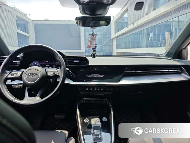Audi A3 2021 Белый из Китая, фото 2