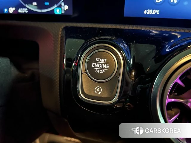Mercedes-Benz A-Class W177 2024 Черный из Кореи, фото 2