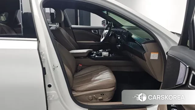 Kia K8 Hybrid 2022 Белый из Кореи, фото 2