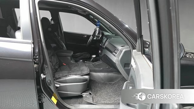 Ssangyong The New Rexton Sport 2022 Черный из Кореи, фото 2