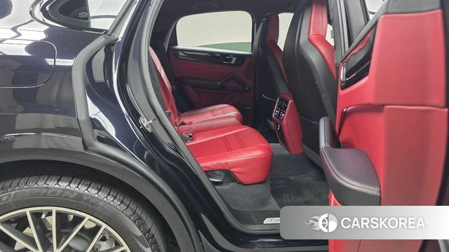 Porsche Cayenne (PO536) 2021 Черный из Кореи, фото 2