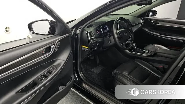 Hyundai Grandeur IG 2018 Черный из Кореи, фото 2