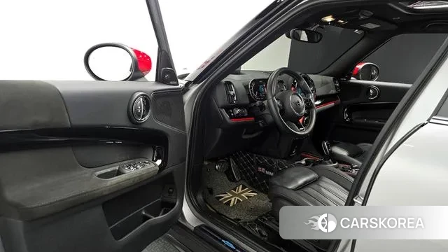 Mini Cooper S Countryman 2023 Серебристо-серый из Кореи, фото 2