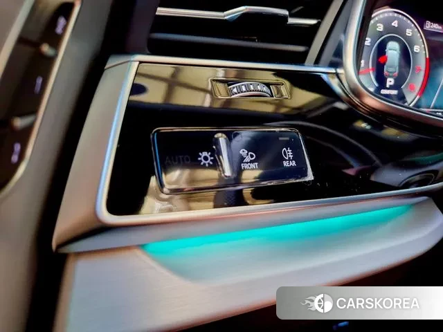 Audi Q7 (4M) 2023 Черный из Кореи, фото 2