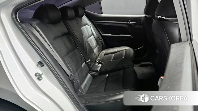 Hyundai The New Avante AD 2018 Белый из Кореи, фото 2