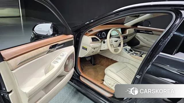 Genesis G90 2019 Черный из Кореи, фото 2