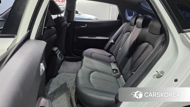 Kia The New K5 2nd generation 2018 Белый из Кореи, фото 2