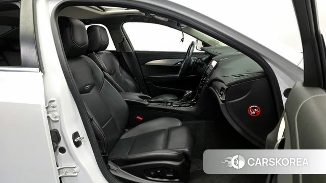 Cadillac ATS 2018 Белый из Кореи, фото 2