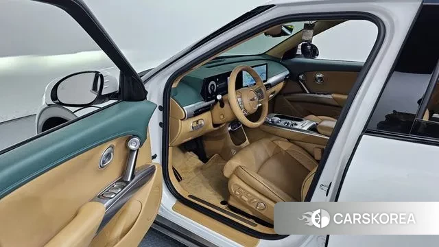 Genesis GV60 2022 Белый из Кореи, фото 2