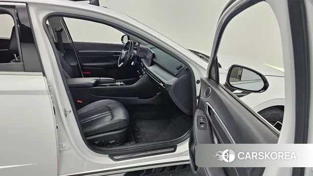 Hyundai Sonata D Edge (DN8) 2023 Белый из Кореи, фото 2