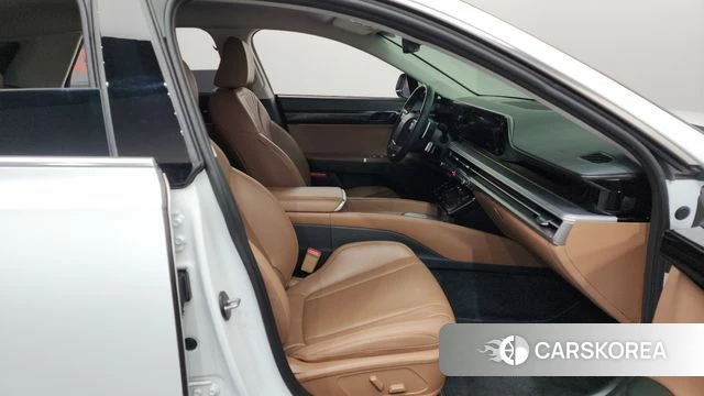 Hyundai Grandeur (GN7) 2023 Белый из Кореи, фото 2