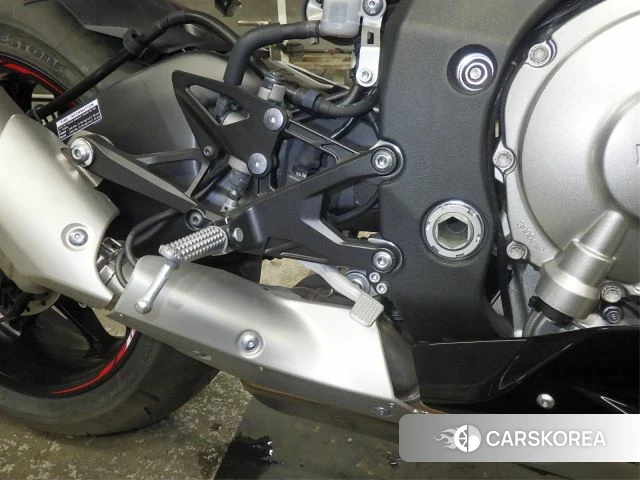 Yamaha YZF-R1 2019 из Японии, фото 3