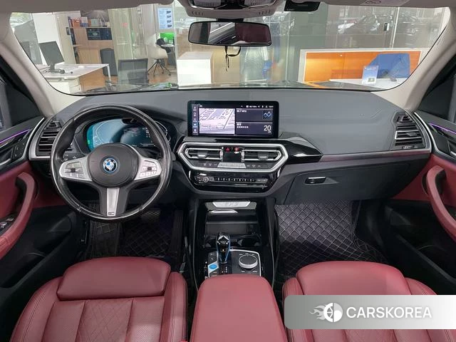 BMW iX3 2023 Черный из Китая, фото 2