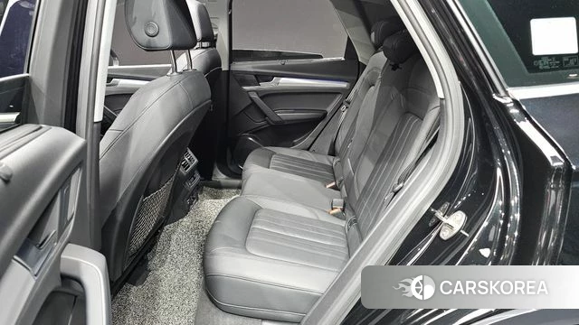 Audi Q5 (FY) 2021 Черный из Кореи, фото 2