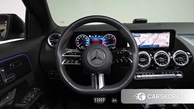 Mercedes-Benz GLA - Class H247 2025 Черный из Кореи, фото 2