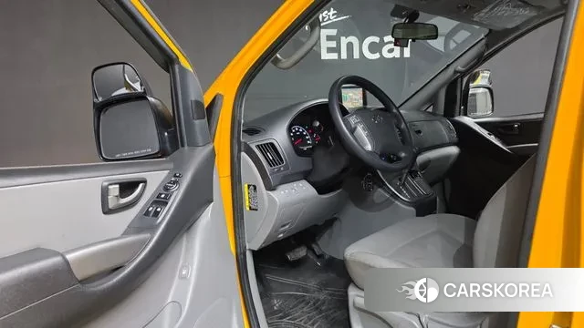 Hyundai The New Grand Starex 2018 Желтый из Кореи, фото 2