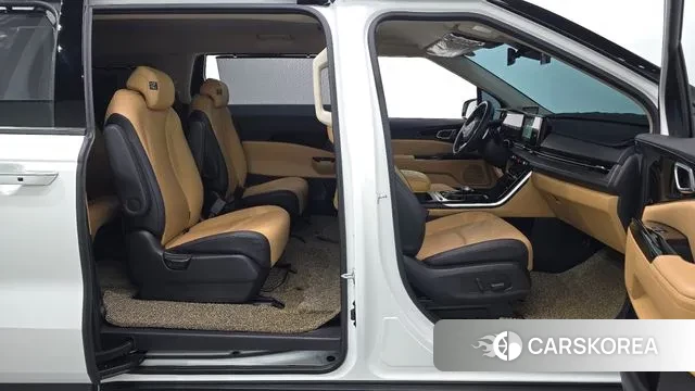 Kia Carnival 4th generation 2022 Белый из Кореи, фото 2
