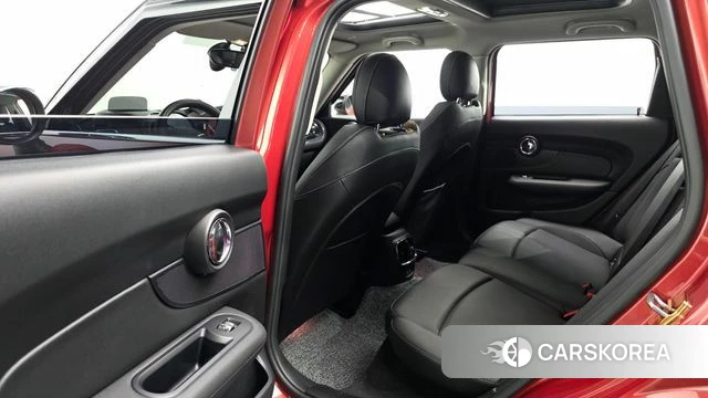 Mini Cooper S Clubman 2021 Красный из Кореи, фото 2