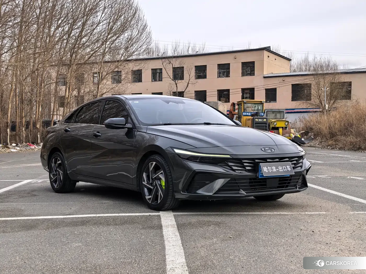 Hyundai Elantra 2023 Silver/gray из Китая, фото 2