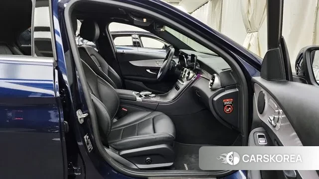 Mercedes-Benz C-Class W205 2021 Синий из Кореи, фото 2