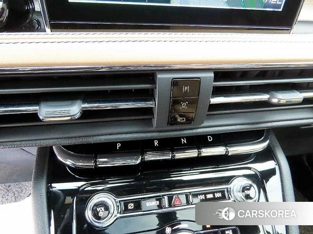Lincoln Corsair 2022 Белый из Кореи, фото 2