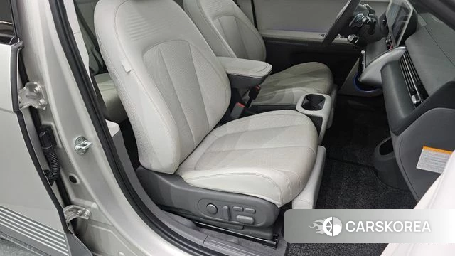 Hyundai Ionic 5 2022 Серебристо-серый из Кореи, фото 2