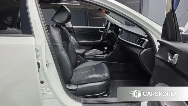 Kia The New K5 2nd generation 2018 Белый из Кореи, фото 2