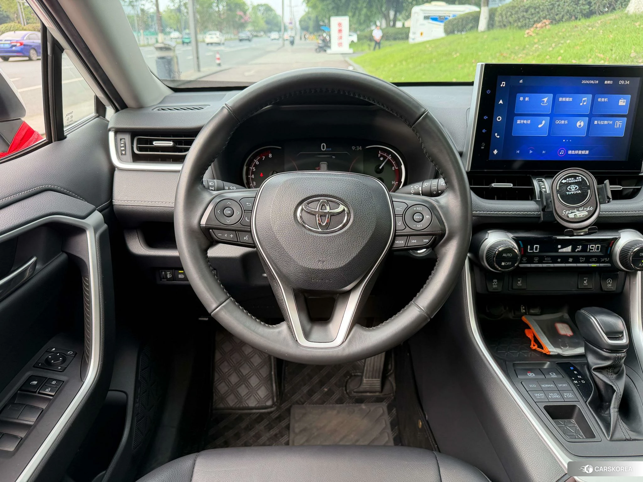 Toyota RAV4 Rongfang 2021 Белый из Китая, фото 2