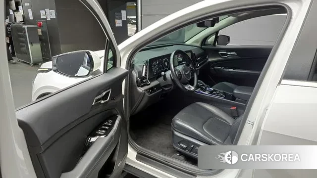 Kia Sportage 5th Generation 2021 Белый из Кореи, фото 2