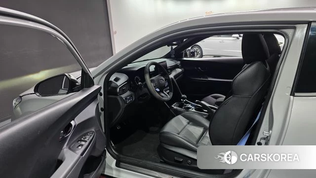 Hyundai Veloster (JS) 2022 Серый из Кореи, фото 2