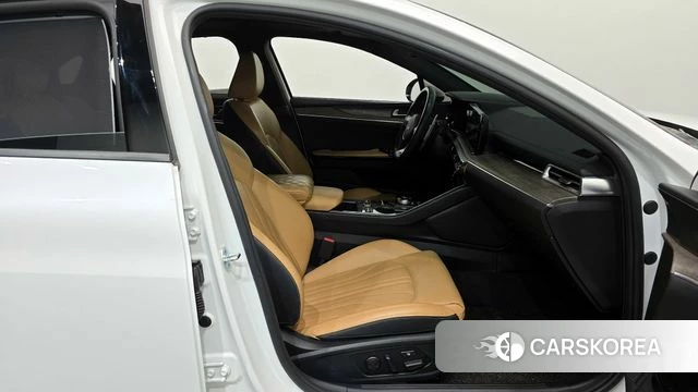 Kia K5 3rd generation 2022 Белый из Кореи, фото 2