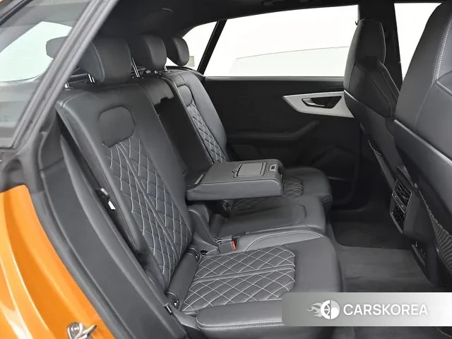 Audi Q8 (4M) 2023 Оранжевый из Кореи, фото 2
