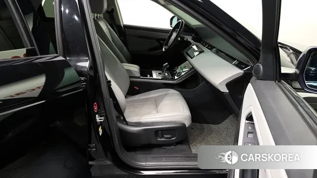 Land Rover Range Rover Evoque 2nd Generation 2020 Черный из Кореи, фото 2