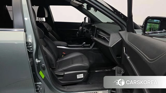 Ssangyong Torres 2023 Зеленый из Кореи, фото 2