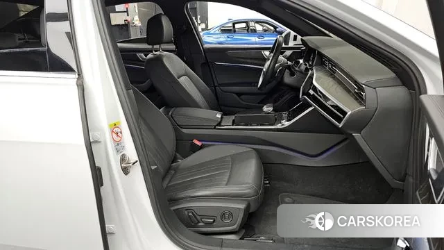 Audi A6 (C8) 2022 Белый из Кореи, фото 2