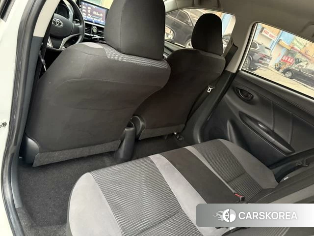 Toyota Vios 2021 Белый из Китая, фото 2
