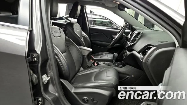 Jeep Cherokee (KL) 2019 Серый из Кореи, фото 2