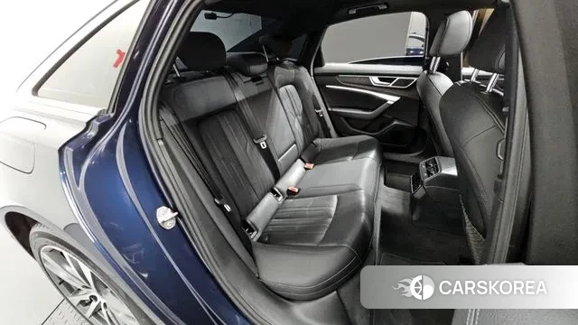 Audi A6 (C8) 2021 Черный из Кореи, фото 2